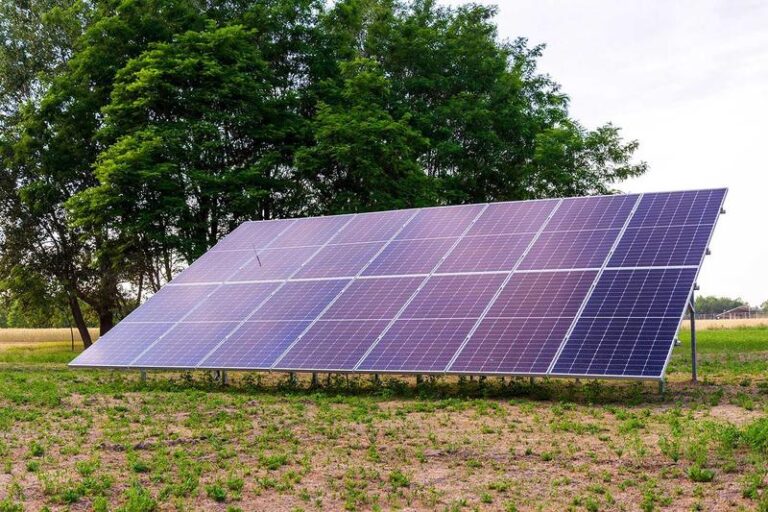 Konstrukcje fotowoltaiczne od producenta – klucz do zrównoważonego rozwoju energetyki